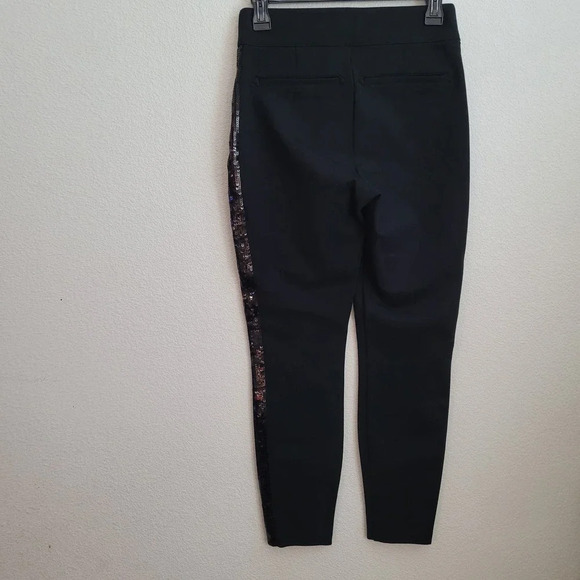 Spanx Women's Ponte Pant Size S Black Solid Sequin Trim Rayon Pockets Pull On - Picture 2 of 10